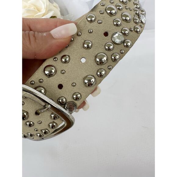 Genuine Suede Beige Studded Rhinestone Belt Women’s Small Silver Embellished - Picture 7 of 7